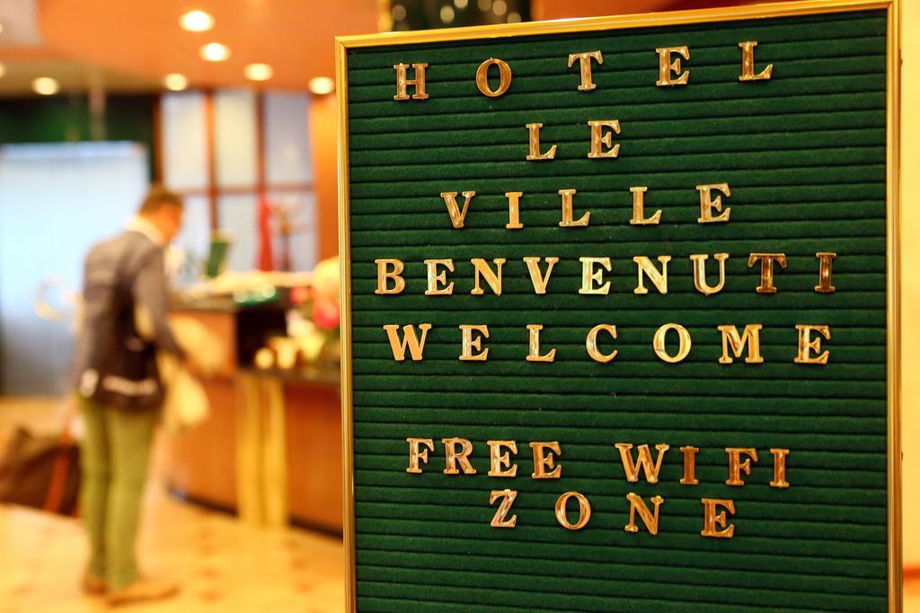Hotel Le Ville Modena Buitenkant foto