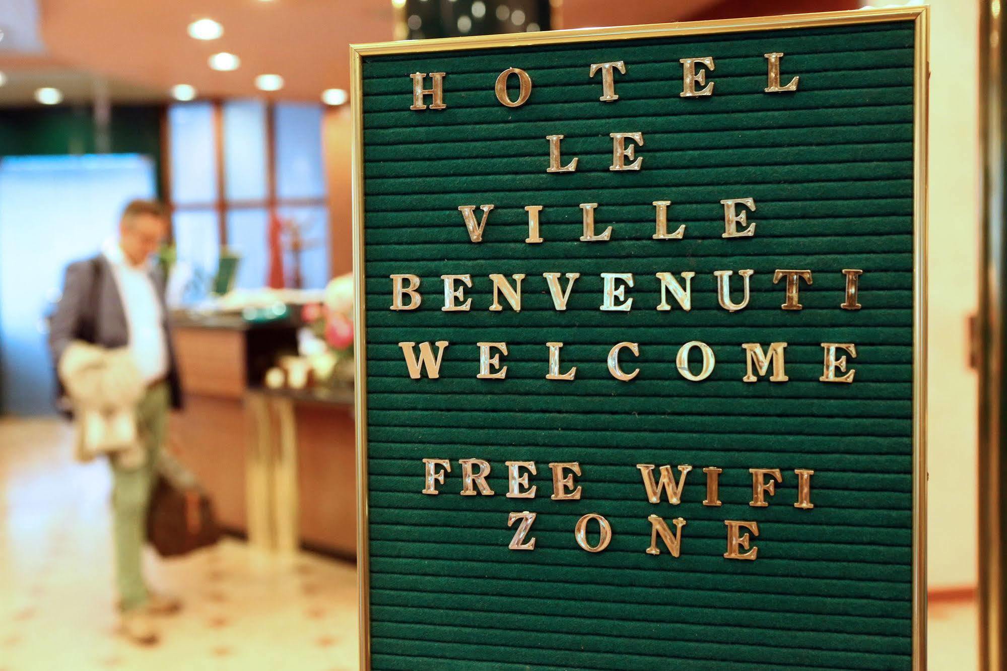 Hotel Le Ville Modena Buitenkant foto